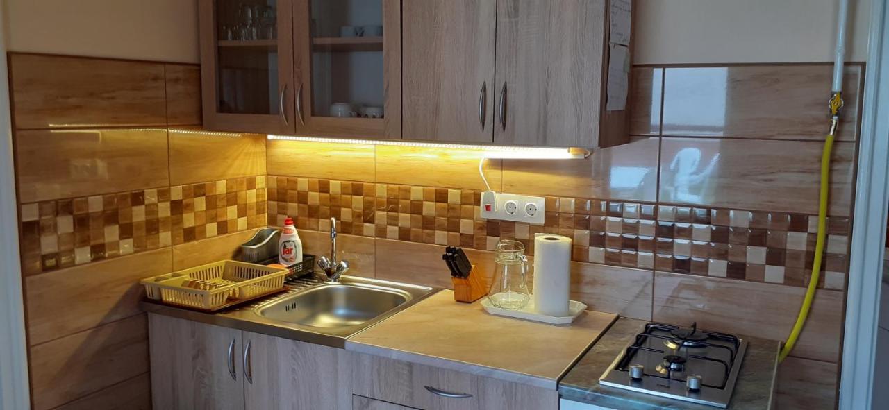 Rozika Apartman Ii. Hajdúszoboszló Esterno foto